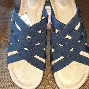East 5th 9.5 Sandals Slip on Navy Blue NWT